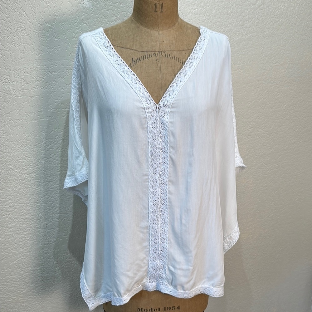 Women Elegant White Lace Trim V-Neck Poncho‎ Flowy Top Cover Up One Size